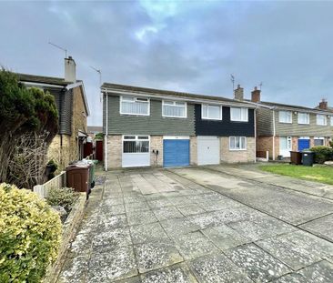 3 bedroom semi-detached house to rent - Photo 5
