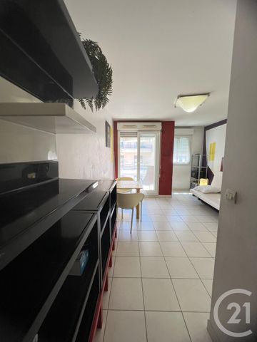 Location Appartement 1 pièce 19m² NICE 06300 - Photo 2