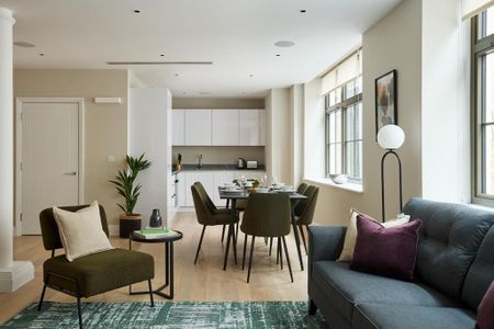 3 bedroom serviced apartment to rent - Photo 2