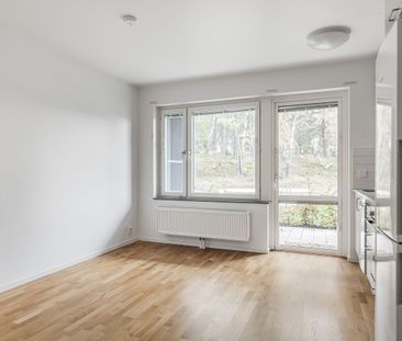 Rösaringvägen, Bro - Foto 1