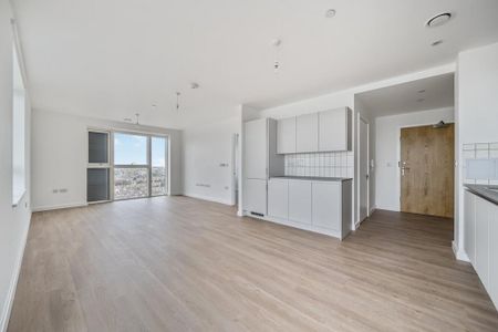 3 bedroom flat to rent - Photo 5