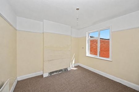 31 Mount Merrion Avenue, Belfast, BT6 0FH - Photo 3