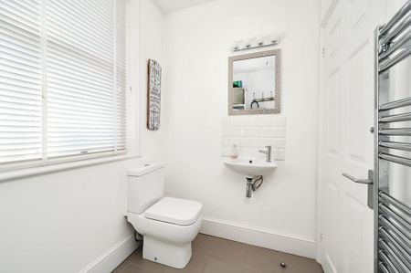 Studio to rent - Photo 4