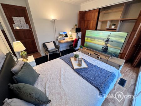 Sunshine West - Photo 4