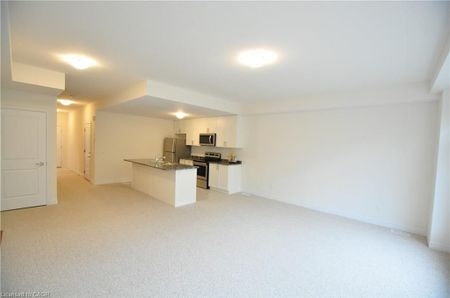 For Lease - 77 Diana Avenue Unit# 28, Brantford, Ontario - Photo 2