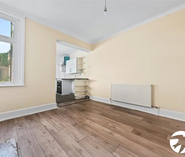 3 bedroom house to rent - Photo 3