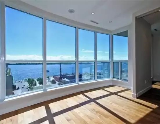 208 Queens Quay W Harbourfront! | 208 Queens Quay West, Toronto - Photo 1