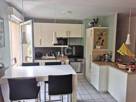 A Louer - Appartement Orvault Bourg 3 Pièce(s) - 1 Chambre - 59.50 M2 Avec Balcon Et Stationnement Privatif - Photo 5