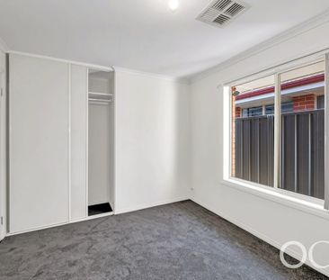 Open the Door to Coastal Calm - Photo 5