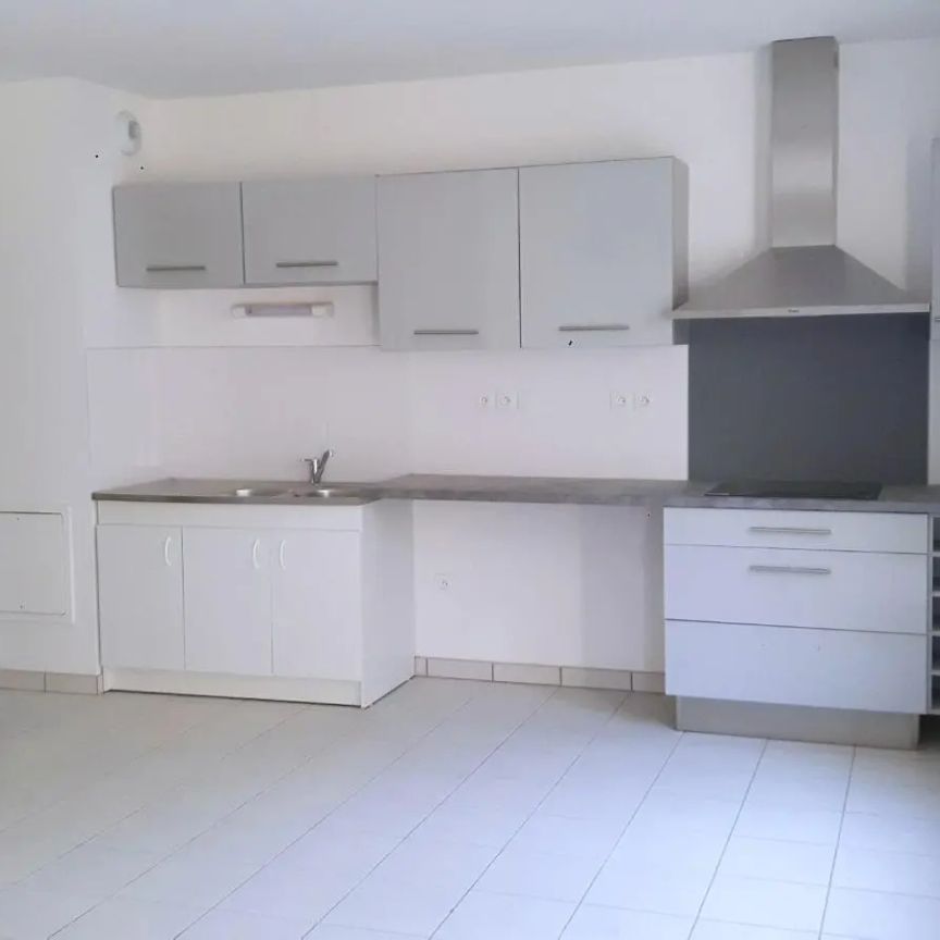 Appartement à louer 3 pièces 63.92m² - Photo 1