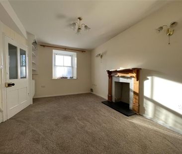 3 bedroom end of terrace house to rent - Photo 3