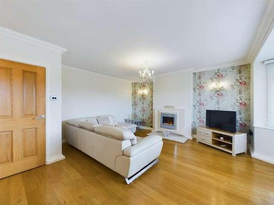 Bartle Road, Lytham St. Annes, FY8 - Photo 1