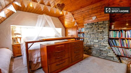 Quaint room for rent in 4-bedroom house, Rush, Dublin - Photo 4