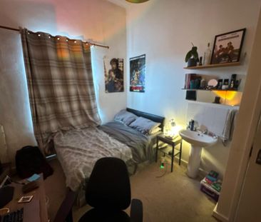5 bedroom semi-detached house to rent - Photo 6