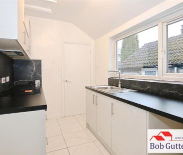 2 bedroom terraced house to rent - Photo 6