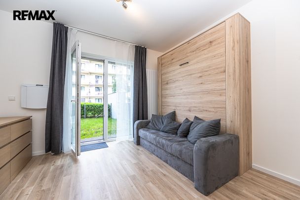 Pronájem bytu 1+kk a garsoniéry 25 m², Novovysočanská 2509, Praha - Fotografie 1