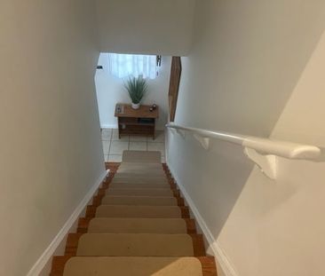 For Lease - 25 Srigley (Entire House) Street, Barrie, Ontario - Photo 3