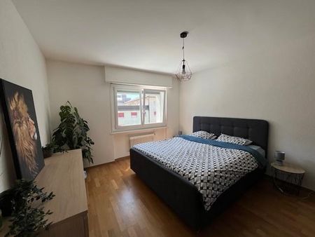 Magnifique appartement de 3.5 pièces au 4ème étage avec deux balcons - Foto 3