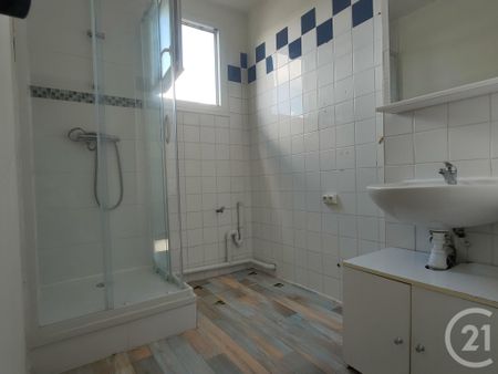 Location Appartement 3 pièces 65m² NEVERS 58000 - Photo 4