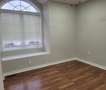 For Lease - 20 Bowsfield Drive, Brampton, Ontario - Photo 6