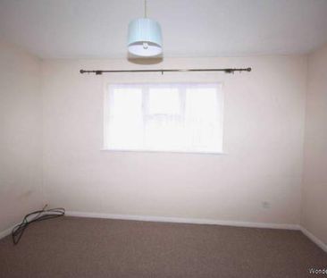 2 bedroom property to rent in Southend On Sea - Photo 6