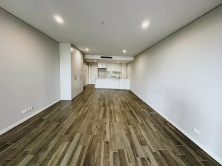 8 Sonny Leonard st, Sydney - Photo 3