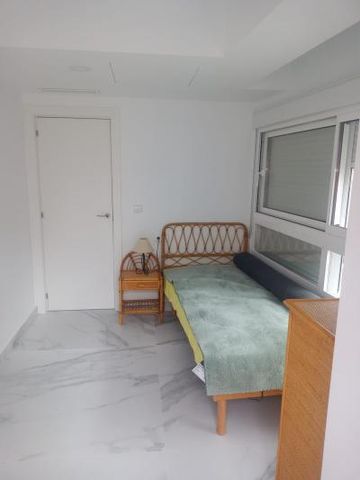 Flat - Alicante (Centro) - Photo 5