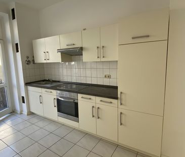 Gemütliche 2 Raumwohnung mit Einbauküche in Schloßchemnitz - Photo 3