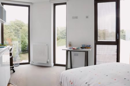 Platinum Studio - Photo 3