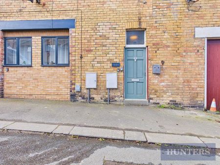 3 bedroom apartment to rent - Photo 2