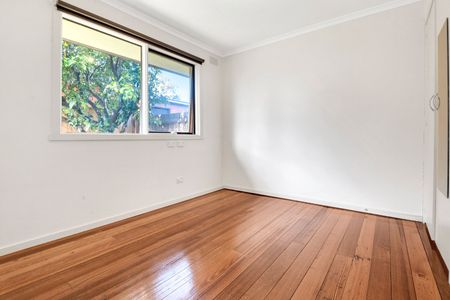 3/56 Thackeray Road, Reservoir VIC 3073 - Photo 4