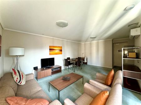 239/22 Kavanagh Street - Photo 3