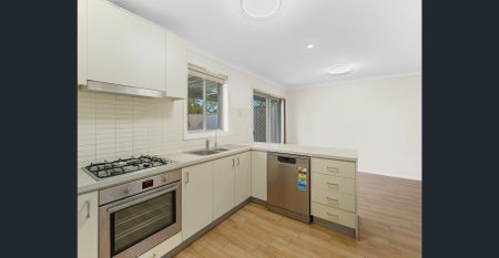 Comfortable Family Living in a Convenient Glenfield Location - Photo 4