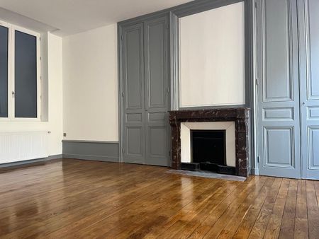 Location Appartement 4 pièces 126m² ANNONAY 07100 - Photo 5