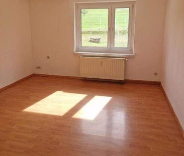 Perfekte 3-Zimmerwohnung in ruhiger und traumhafter grüner Umgebung! - Foto 1