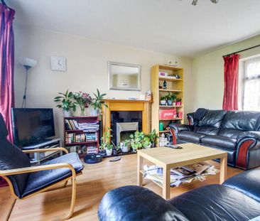 4 bedroom house of multiple occupation to rent - Photo 1