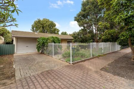 1a Panton Crescent, Somerton Park. - Photo 2