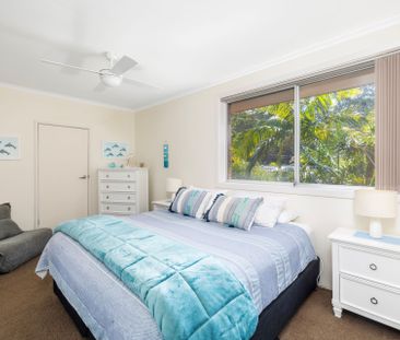 Large 2 Bedroom unit across from Fingal Bay Beach - Photo 5