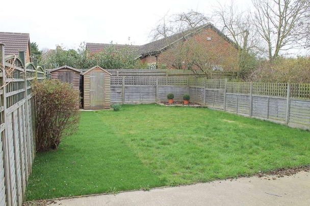 Hugh Allen Crescent, Marston, OX3 - Photo 1