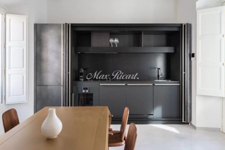 Lujosa propiedad con terraza en Palau Moxó - Photo 4