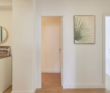 Room for rent in 7-bedroom apartment in Lisbon - Foto 2