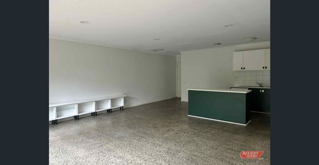 3 Bedroom Unit in Berwick! - Photo 1