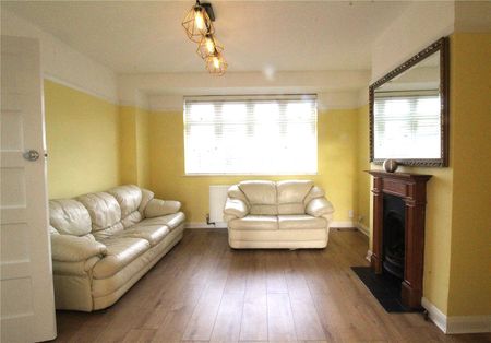 Penn Close, Greenford, UB6 9NS - Photo 2