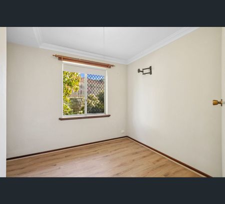 35A Penzance Street, Bassendean, WA 6054 - Photo 2