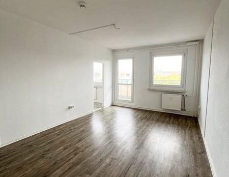 Herrliche 4-Raum Wohnung in Dresden-Gorbitz! - Photo 1