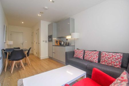 1 bedroom flat to rent - Photo 3