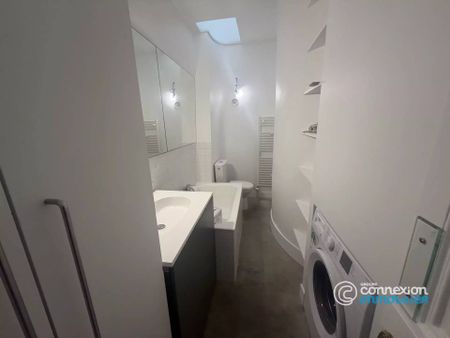 Location AppartementParis 9ème Saint-Georges - Photo 4