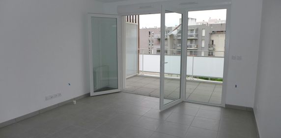 Lyon 7 : Beau studio avec terrasse de 7m² - Photo 2