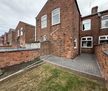 3 bedroom terraced house to rent - Photo 1