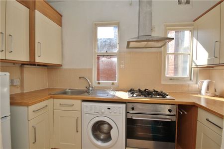 York Road, Guildford, Surrey, GU1 4DE - Photo 4